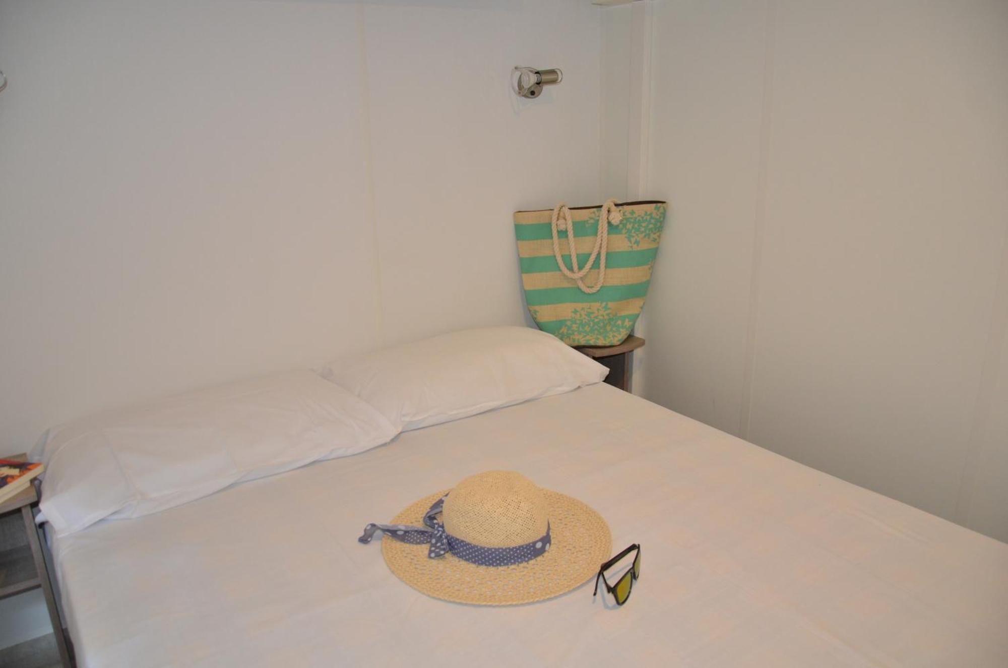 Happy Camp Mobile Homes In Castello Camping & Summer Resort Neos Marmaras Buitenkant foto